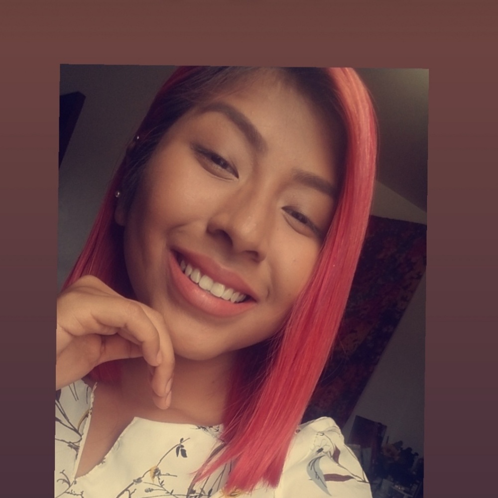 Meet your Posher, Andrea